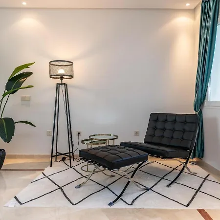Apartment Vacation I Jardines De Ventura Del Mar, Walk To Puerto Banus Marina, A Minute From The Beach, Groundfloor, Family Friendly And Pool