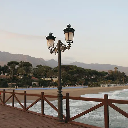 Apartman Vacation I Jardines De Ventura Del Mar, Walk To Puerto Banus Marina, A Minute From The Beach, Groundfloor, Family Friendly And Pool Marbella